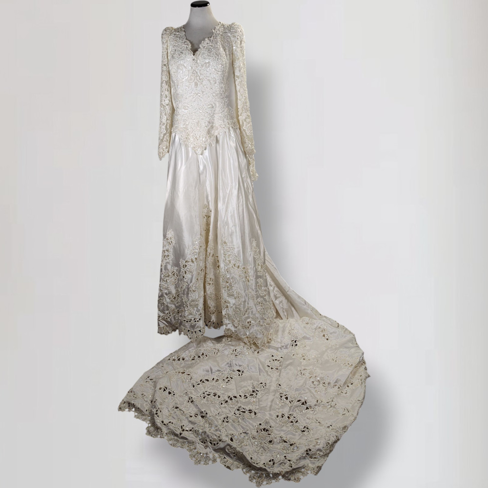 Vintage 90s Mori Lee Wedding Gown Sz 18 Beaded Satin Cathedral Train Veil Set